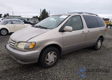 2002 Toyota Sienna Le z USA, uszkodzony, nr VIN 4T3ZF13CX2U427380
